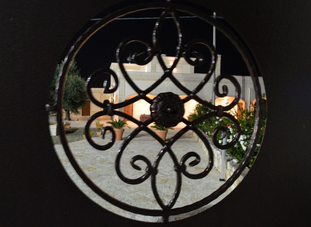 Le Terrazze Miramare B&B Torre Canne Exterior foto